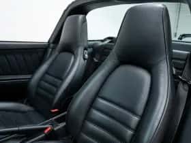 Porsche 911 (1990) thumbnail 9