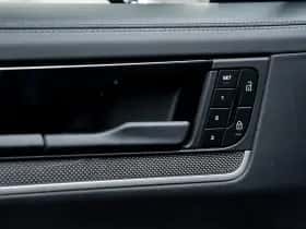 Porsche Cayenne (2024) thumbnail 28