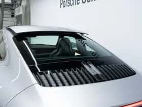 Porsche 911 (2020) thumbnail 16