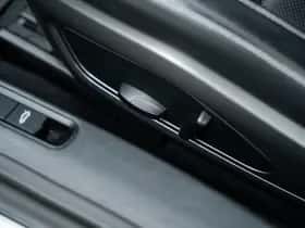 Porsche 911 (2020) thumbnail 24