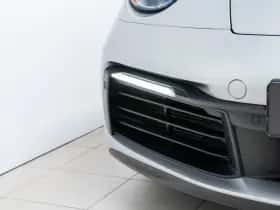 Porsche 911 (2020) thumbnail 7
