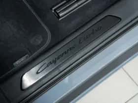 Porsche Cayenne (0) thumbnail 24