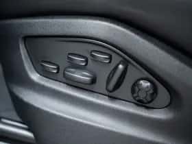 Porsche Cayenne (0) thumbnail 25