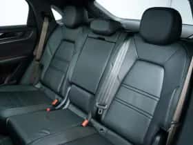 Porsche Cayenne (0) thumbnail 32