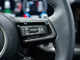 Porsche Cayenne (0) thumbnail 39