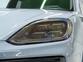Porsche Cayenne (0) thumbnail 9