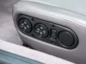 Porsche 911 (1994) thumbnail 24