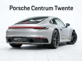 Porsche 911 (2023) thumbnail 3