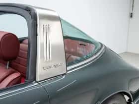 Porsche 911 (1971) thumbnail 16