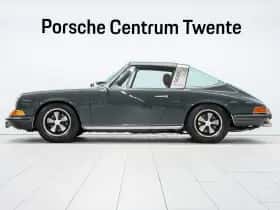 Porsche 911 (1971) thumbnail 6