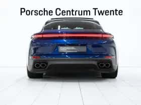 Porsche Panamera (2024) thumbnail 4