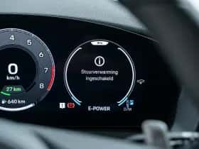 Porsche Panamera (2024) thumbnail 37