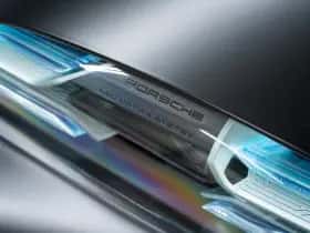 Porsche Taycan (2023) thumbnail 12