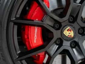 Porsche Taycan (2023) thumbnail 13