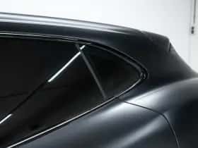 Porsche Taycan (2023) thumbnail 17