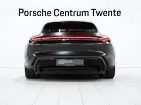 Porsche Taycan (2023) thumbnail 4