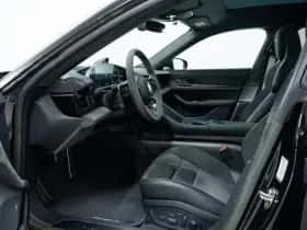 Porsche Taycan (2023) thumbnail 7