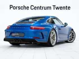 Porsche 911 (2018) thumbnail 3