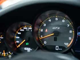 Porsche 911 (2018) thumbnail 28