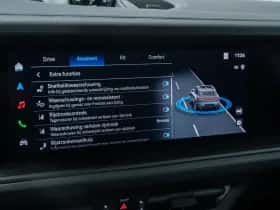 Porsche Cayenne (0) thumbnail 42
