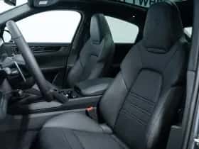 Porsche Cayenne (0) thumbnail 8