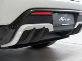 Porsche Macan (2026) thumbnail 18