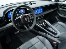Porsche Macan (2026) thumbnail 20