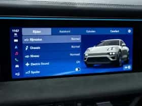 Porsche Macan (2026) thumbnail 42