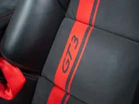 Porsche 911 (2017) thumbnail 32