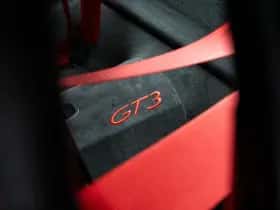 Porsche 911 (2017) thumbnail 35