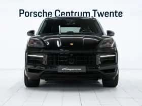 Porsche Cayenne (2024) thumbnail 2