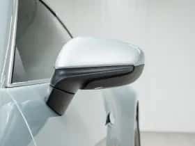 Porsche 911 (2021) thumbnail 14