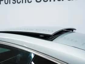 Porsche 911 (2021) thumbnail 15