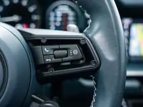 Porsche 911 (2021) thumbnail 34