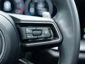 Porsche 911 (2024) thumbnail 33
