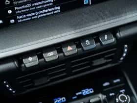 Porsche 911 (2024) thumbnail 41