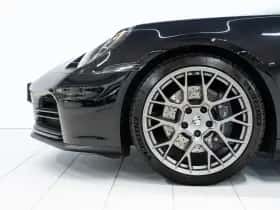 Porsche 911 (2024) thumbnail 6