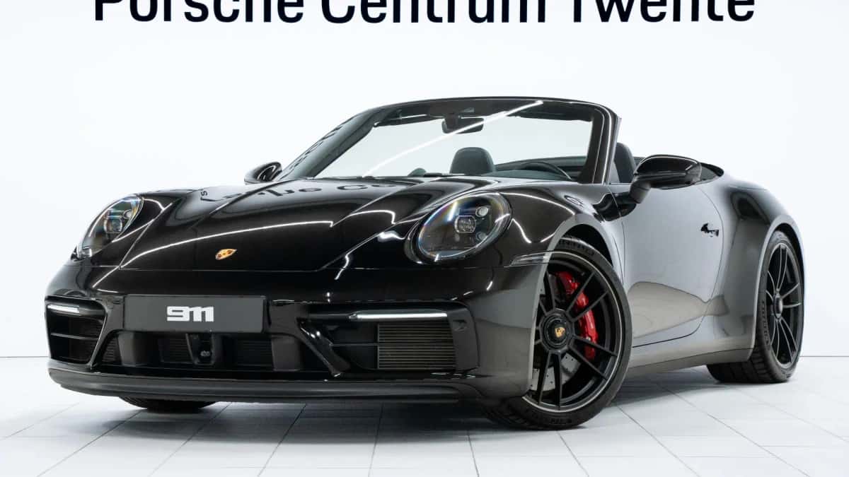 Porsche 911 (2023) — foto 1