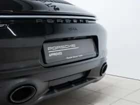 Porsche 911 (2023) thumbnail 19