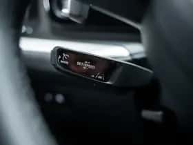 Porsche Cayenne (2023) thumbnail 33