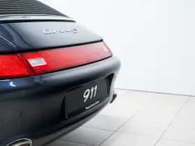 Porsche 911 (1995) thumbnail 20