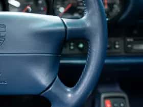 Porsche 911 (1995) thumbnail 29