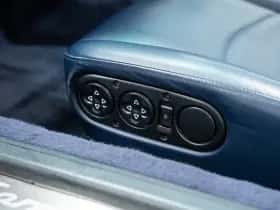 Porsche 911 (1995) thumbnail 35