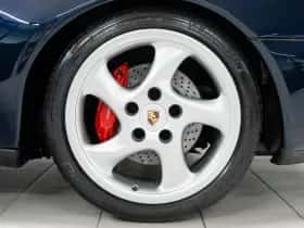 Porsche 911 (1995) thumbnail 7
