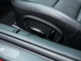 Porsche 911 (2001) thumbnail 23