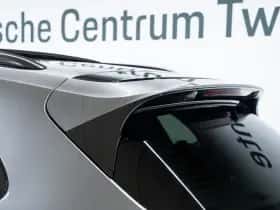 Porsche Cayenne (2024) thumbnail 16