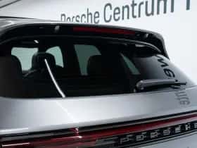 Porsche Cayenne (2024) thumbnail 17
