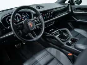 Porsche Cayenne (2024) thumbnail 20