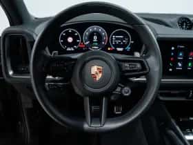 Porsche Cayenne (2024) thumbnail 21