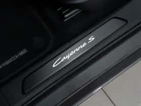 Porsche Cayenne (2024) thumbnail 22